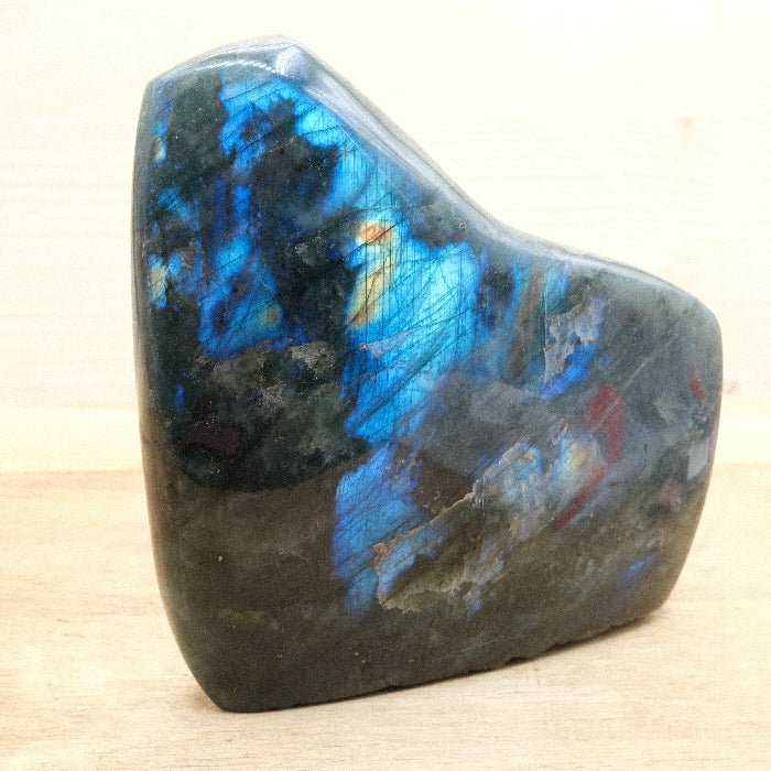 Bloc de Labradorite N°35 - 1244g (Madagascar) - Nature Minérale