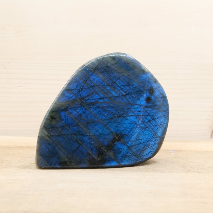 Bloc de Labradorite N°37 - 578g (Madagascar) - Nature Minérale