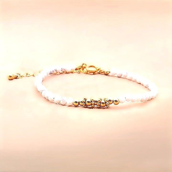Bracelet facetté Howlite Blanche A fantaisie doré