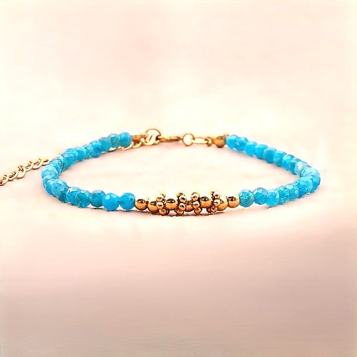 Bracelet facetté Apatite bleue A fantaisie doré - Nature Minérale