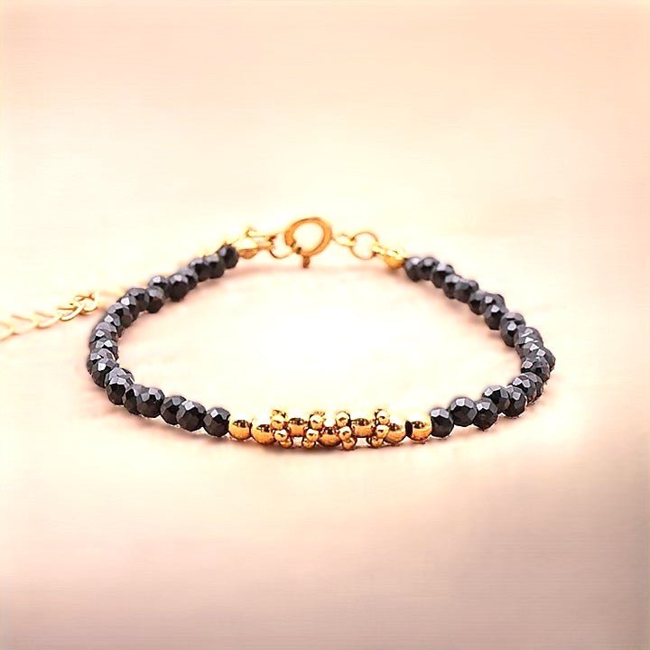 Bracelet facetté Spinelle noire AA fantaisie doré - Nature Minérale