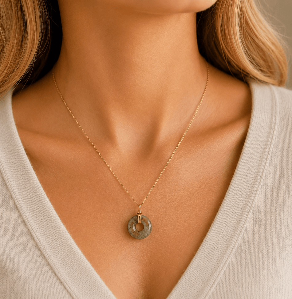 Collier donut en Labradorite ( Madagascar) - Nature Minérale