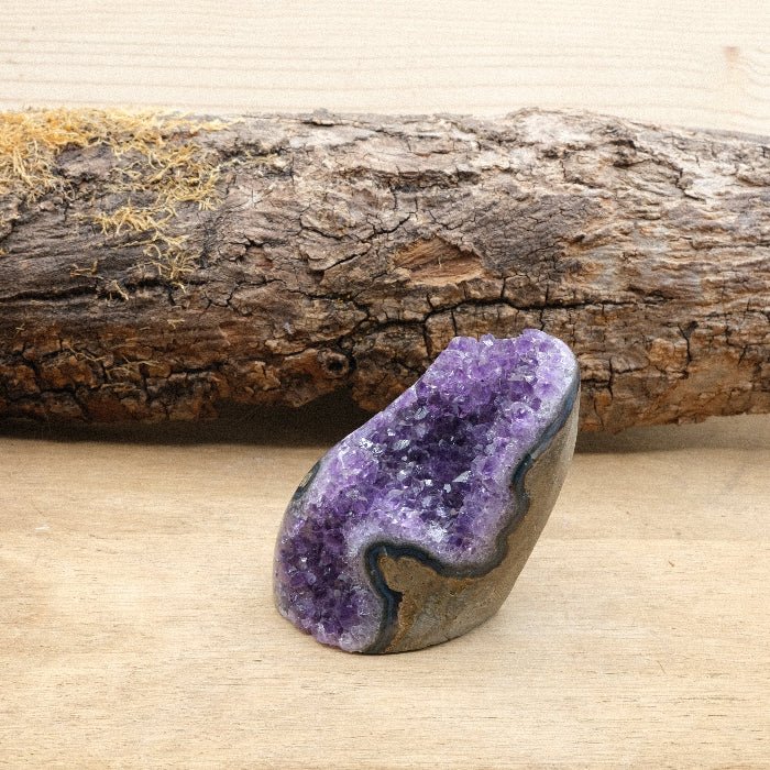 Géode d'Améthyste bords polis AAA - 217g n°411 - Nature Minérale