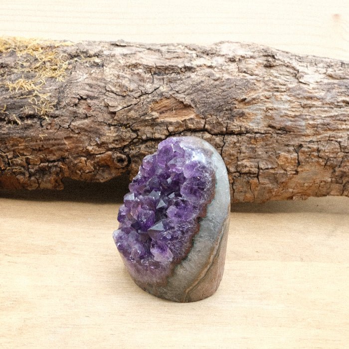 Géode d'Améthyste bords polis AAA - 244g n°437 - Nature Minérale