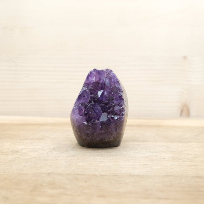 Géode d'Améthyste bords polis AAA - 251g n°470 - Nature Minérale