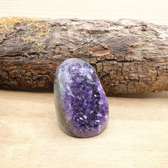 Géode d'Améthyste bords polis AAA - 280g n°434 - Nature Minérale