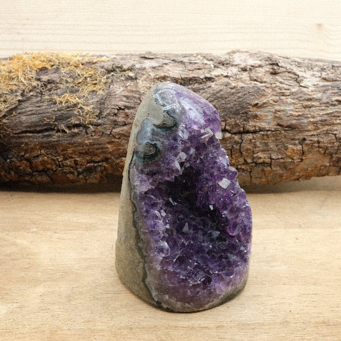 Géode d'Améthyste bords polis AAA - 550g n°330 - Nature Minérale