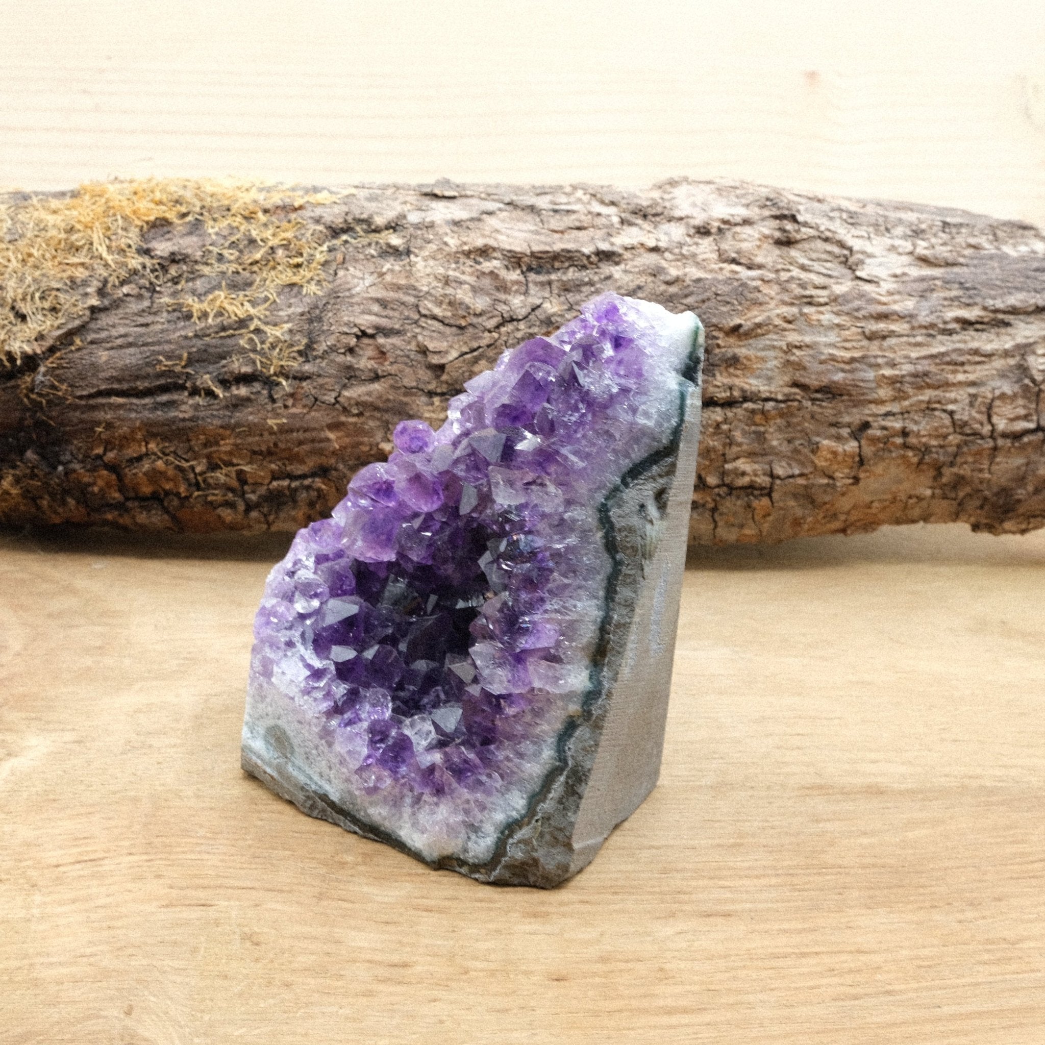 Géode d'Améthyste Uruguay AA Bords bruts - 584g n°418 - Nature Minérale