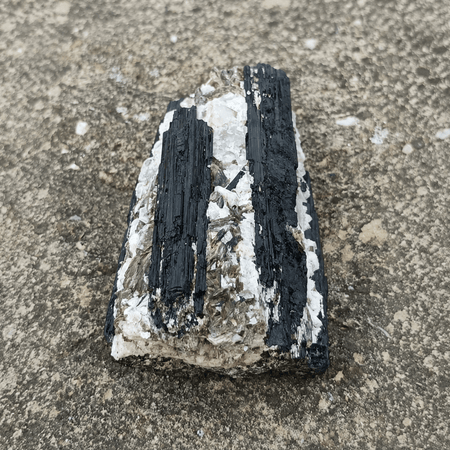 Rare. Bloc de Tourmaline 002-1234 g (Brésil) - Nature Minérale