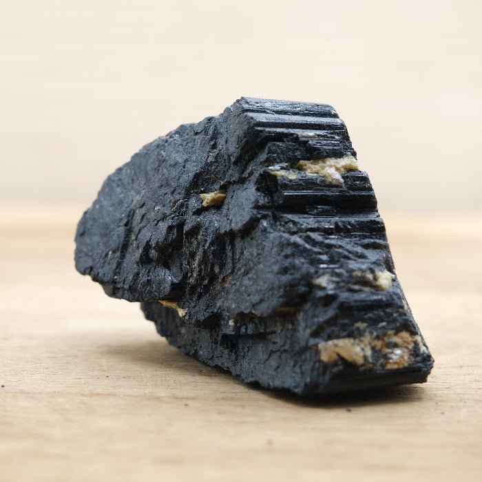 Tourmaline noire brute 194g (Brésil) - Nature Minérale
