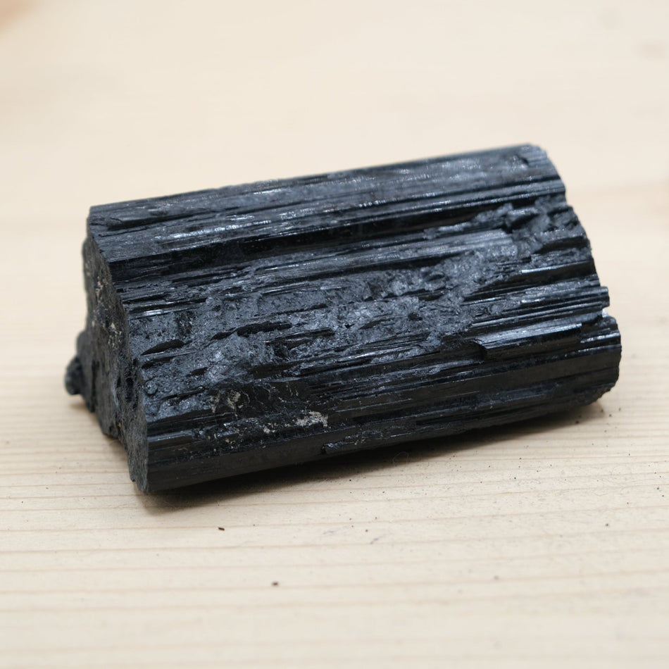 Tourmaline noire brute n° 105/ 259g (Brésil) - Nature Minérale